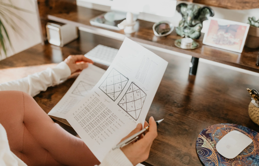 Nakshatra-Based Free Kundli: Unlocking 2026 Destiny Through Lunar Mansions