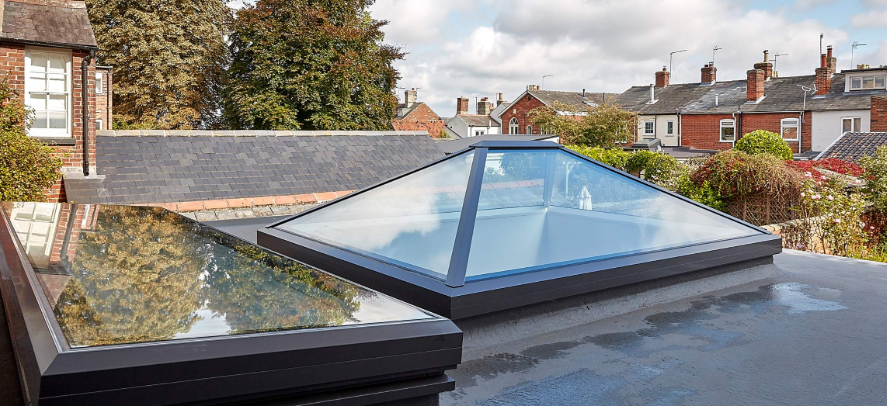 Why Frameless Flat Glass Rooflights Are Perfect for Contemporary Architecture