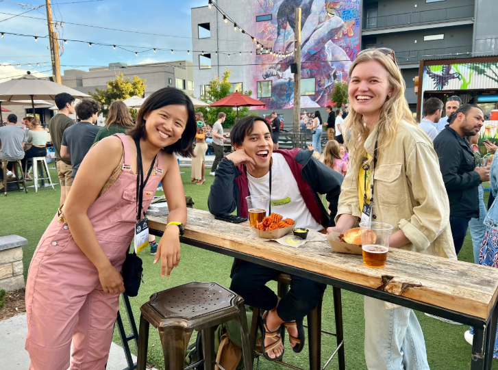 Host Seamless Business Events with Adaptable Outdoor Structures